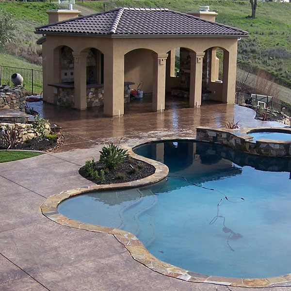 Luxury Outdoor Kitchen Sacramento