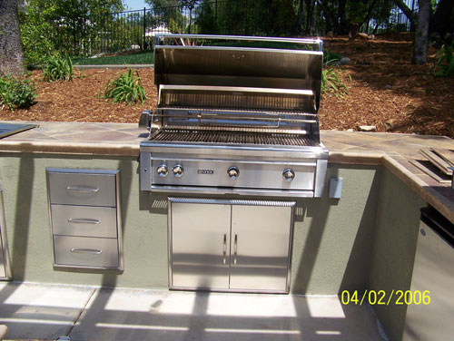 Outdoor Kitchen Sacramento, CA 12" Cutsom Tile Outdoor Kitchen Sacramento